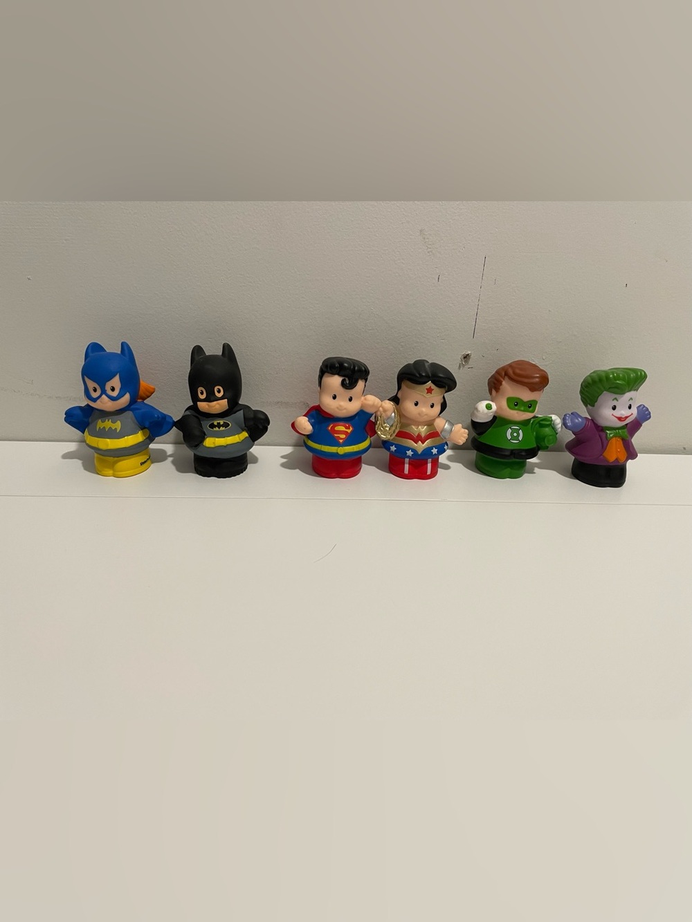 Fisher Price Little People DC Batman Superman Batgirl Superhero Set of 6